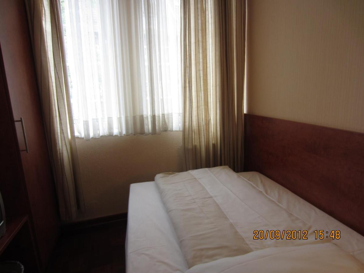 Hotel Altstadt Rheinblick 2*